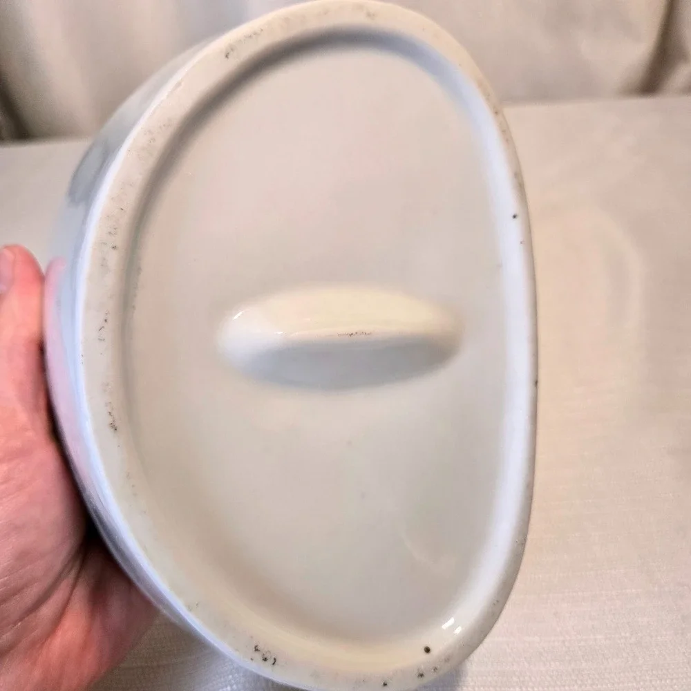 N/A vintage white